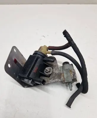 BMW 5 E60 E61 Turbo solenoid valve 70078208 A0091533128 12T070