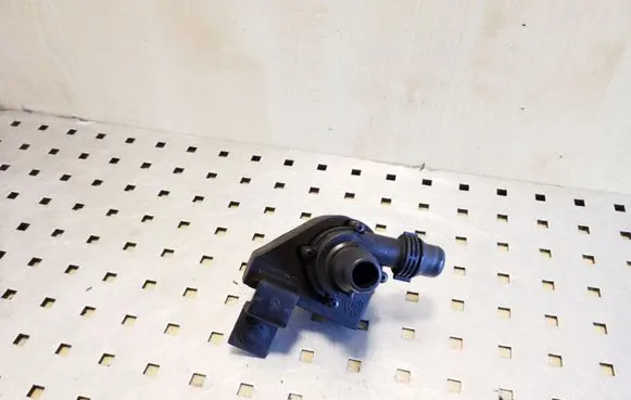 BMW 5 E60 E61 Electric auxiliary coolant/water pump 6922647