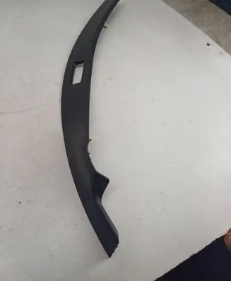 Nissan Murano Z50 Rear/tail light trim molding 22063698