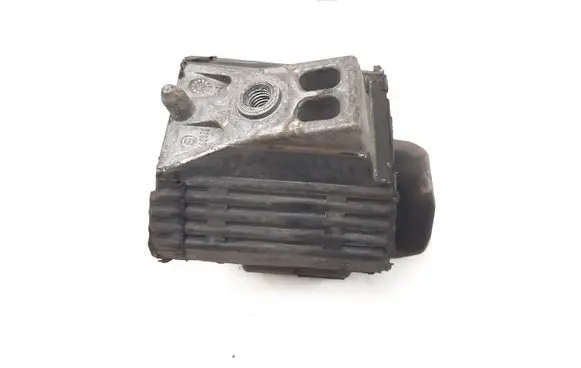 Mercedes-Benz Sprinter W906 Engine mount bracket A9062411613Y