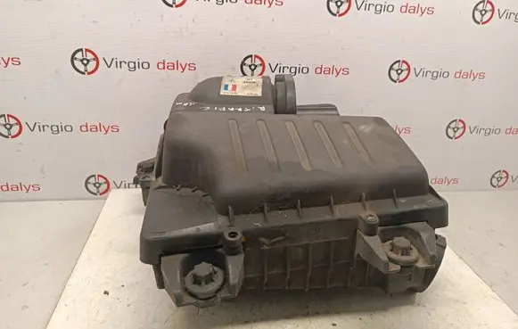 Renault Trafic II (X83) Air filter box 8200467321 8200719835