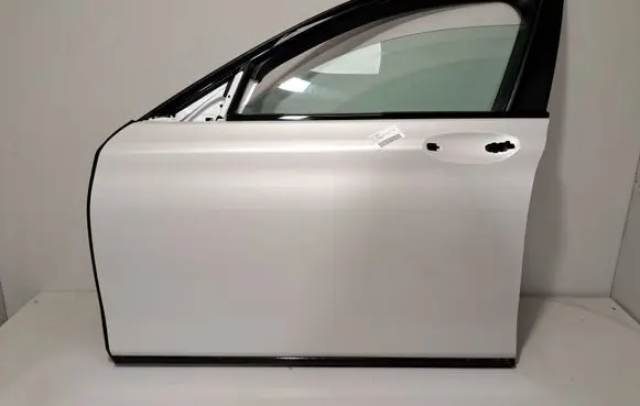 BMW 7 G11 G12 Front door 7423699 7337981