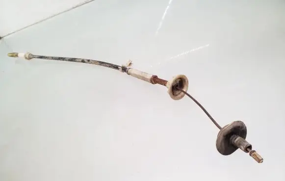 Volkswagen Golf II Clutch cable 191721335M