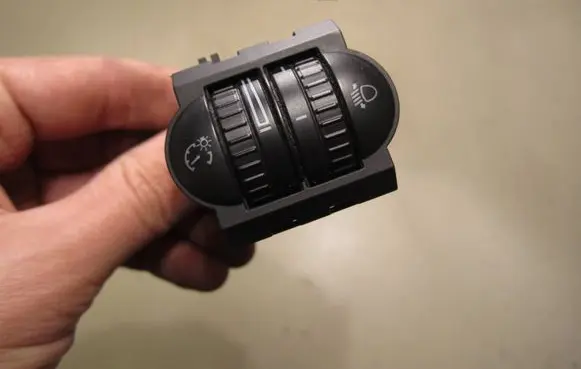 Volkswagen Golf V Headlight level height control switch 1K0941333D