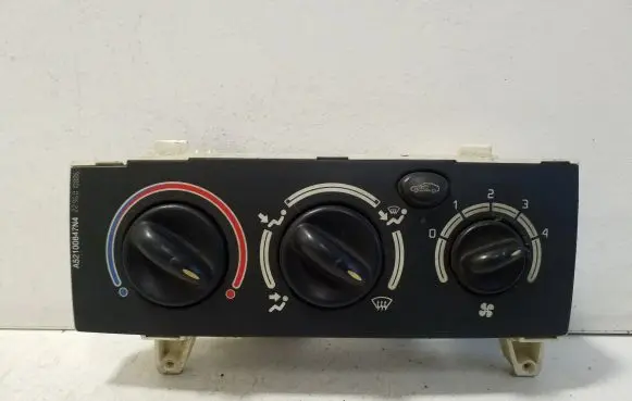 Renault Megane I Climate control unit 655738N A52100847N4