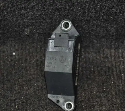 Mercedes-Benz E W211 Airbag deployment crash/impact sensor A0018209326