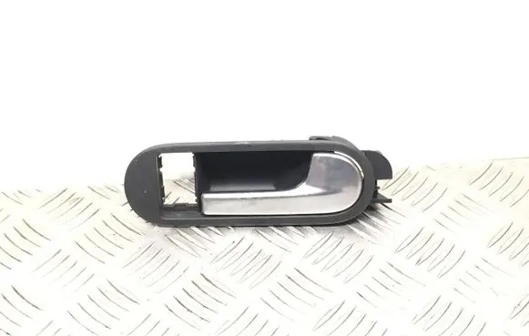 Volkswagen Golf Plus Front door interior handle 5M0837114A