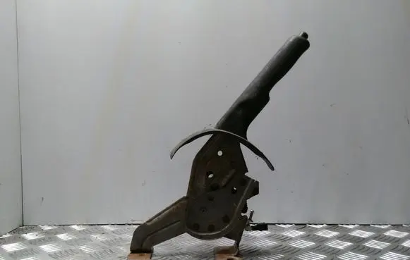 Handbrake/parking brake lever assembly