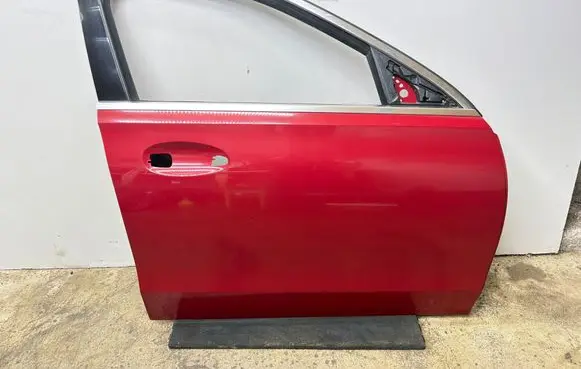 Mercedes-Benz C W206 Front door 