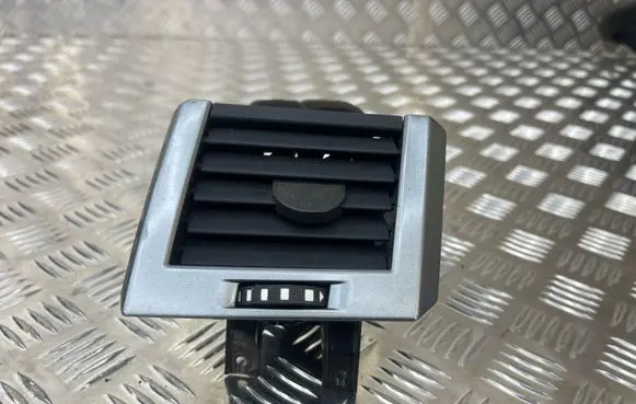 Land Rover Range Rover Sport L320 Dashboard side air vent grill/cover trim JBD500180XXX
