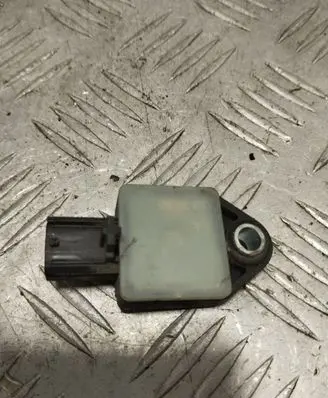 Maserati GranTurismo Airbag deployment crash/impact sensor