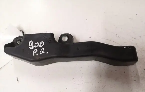 Engine bonnet/hood lock trim molding