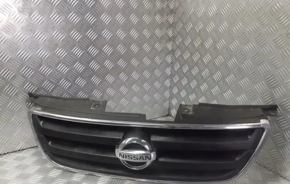 Nissan Altima Bonnet/hood grill 620728J100
