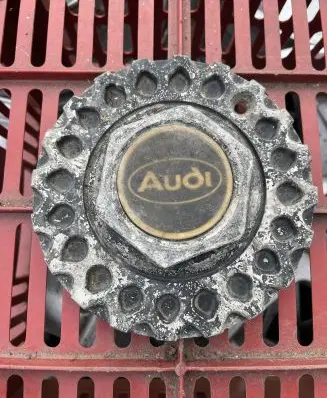 Audi 80 90 B3 Original wheel cap M333