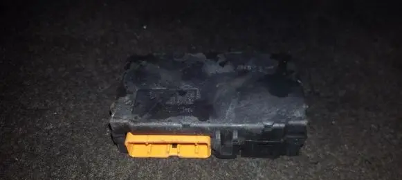 Toyota Avensis T220 Other control units/modules 8264105010