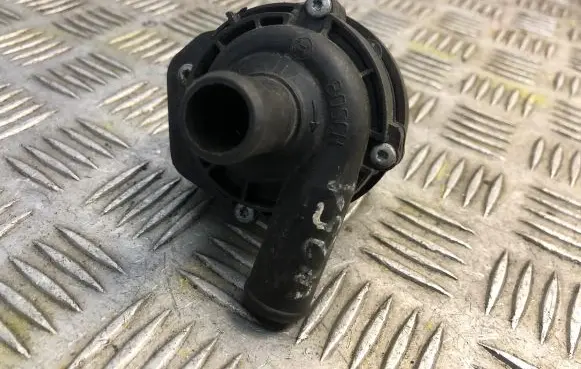 Mercedes-Benz R W251 Electric auxiliary coolant/water pump 1718350064