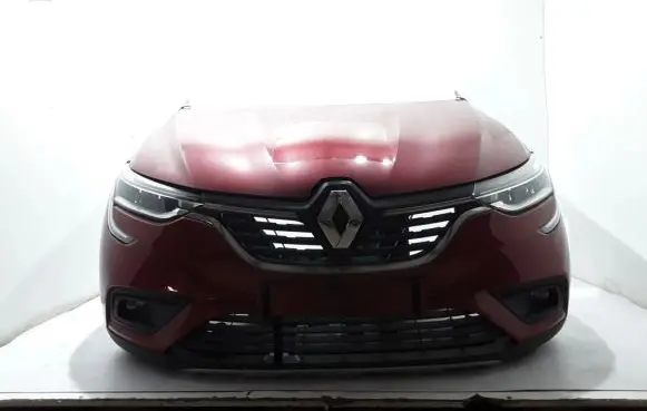 Renault Arkana Front piece kit 