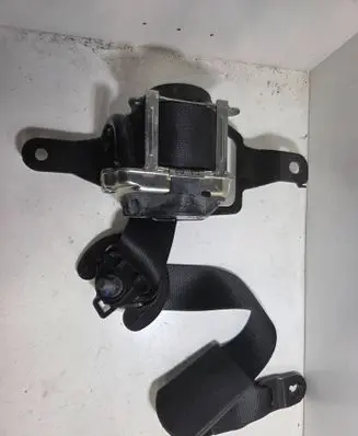 BMW X5 F15 Rear seatbelt 623694400