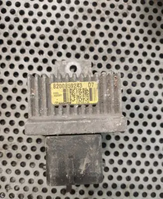 Renault Master III Glow plug pre-heat relay 8200859243