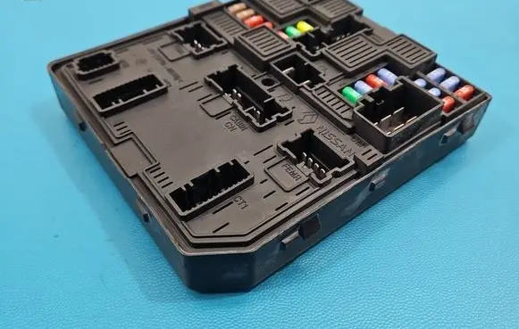 Renault Kadjar Central body control module 284B69501R IMPRK1547776