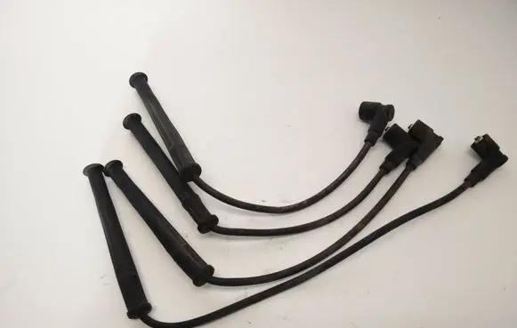 Renault Clio III Ignition plug leads 8200805133A H8200537974