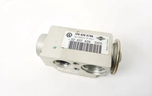 Porsche Cayenne (92A) Valve 7P0820679A