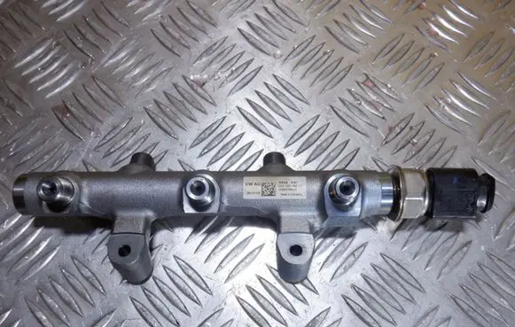 Audi Q7 4M Fuel main line pipe 059130089CT
