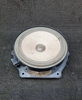 Audi A2 Front door speaker 8Z0035411