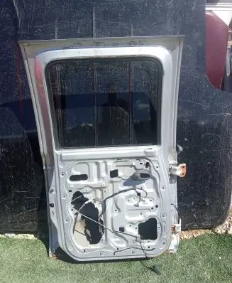 Ford Ranger Rear door