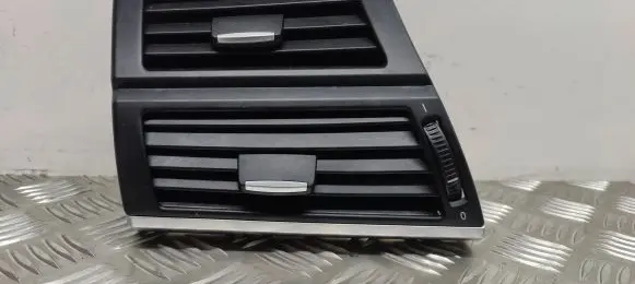 BMW X5 E70 Dashboard side air vent grill/cover trim 9227767 22910 14482110