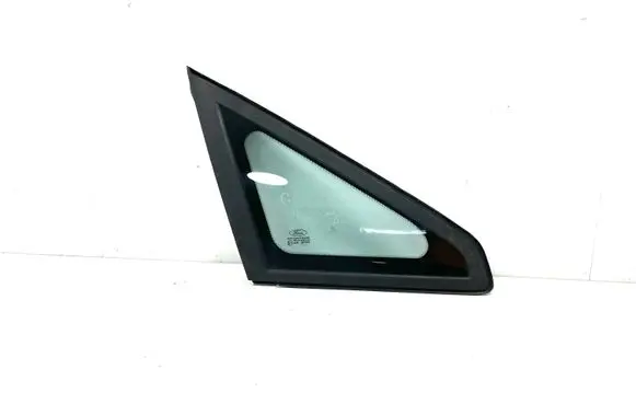 Ford Focus C-MAX Front triangle window/glass DOT27AS2M23100 43R001057