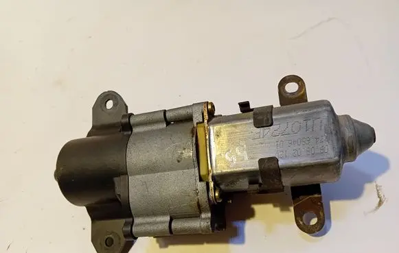 Chrysler Grand Voyager IV Sliding door latching motor U10724F