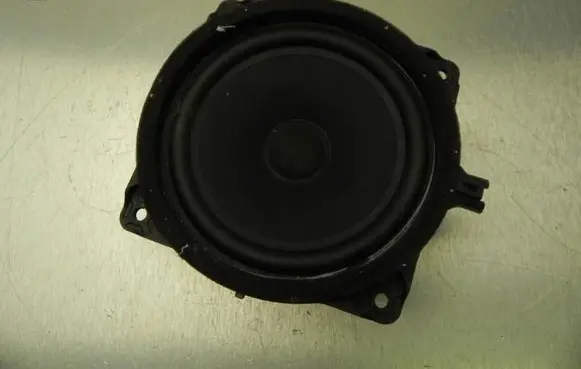Hyundai i40 Front door high frequency speaker 963303Z050 R1204