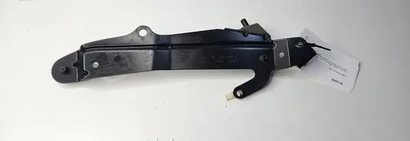 BMW 5 G30 G31 Other engine bay part 6834024