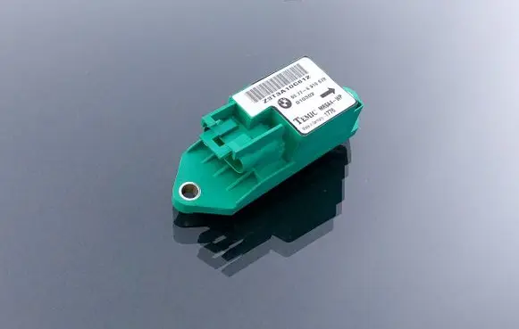 BMW 5 E39 Airbag deployment crash/impact sensor MRSA4WP 65776910678 6910678