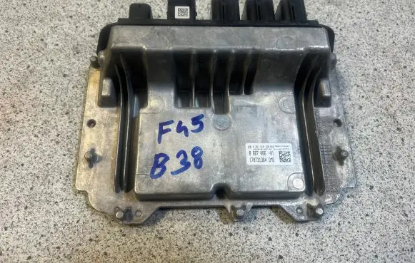 BMW 2 F45 Engine control unit/module ECU 8687066