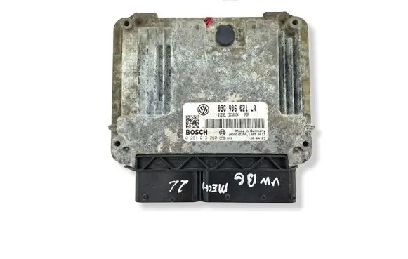 Volkswagen PASSAT B6 Engine control unit/module 03G906021LR 0281013260 1039S15256