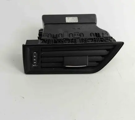 Skoda Superb B8 (3V) Dashboard air vent grill cover trim 3V0819701B