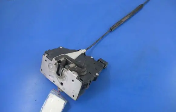 Fiat Punto (199) Front door lock 51797558