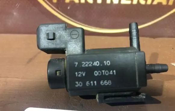Volvo V70 Turbo solenoid valve 30611668