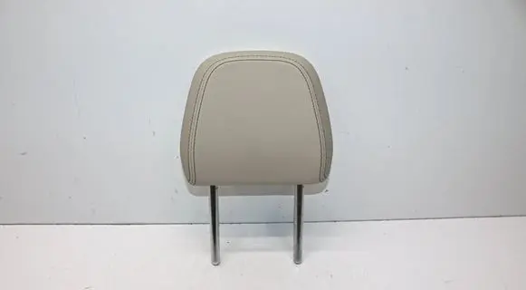 BMW 4 G22 G23 G24 G26 Front seat headrest