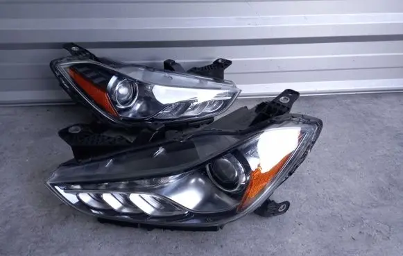 Maserati Ghibli Headlights/headlamps set 