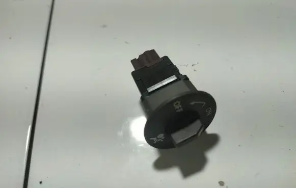 Renault Laguna II Passenger airbag on/off switch 231101