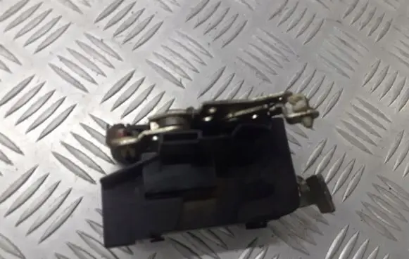 Fiat Punto (188) Rear door lock B792