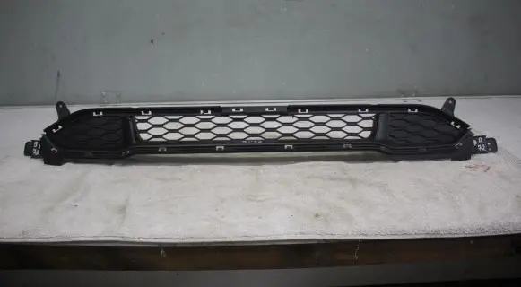 Hyundai Kona I Front bumper lower grill