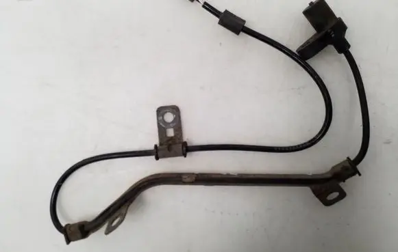 Subaru Legacy ABS rear brake sensor 27540AE040