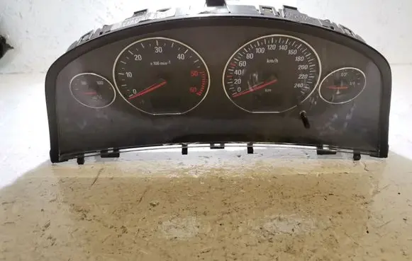 Opel Signum Speedometer (instrument cluster) 13136735JC