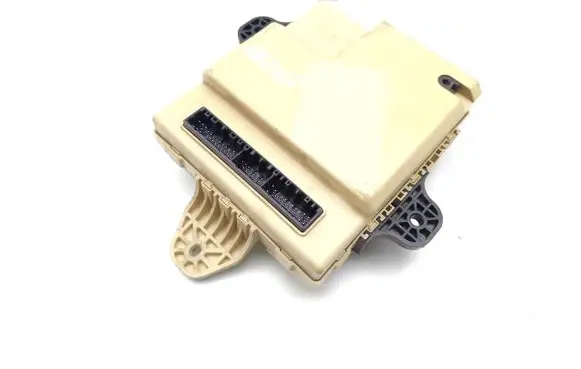 KIA Sorento Fuse module 954002P964 97RA-012341