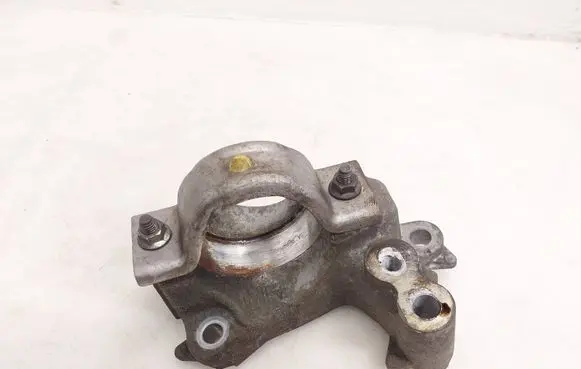 Mazda CX-5 Driveshaft support bearing bracket G2A512