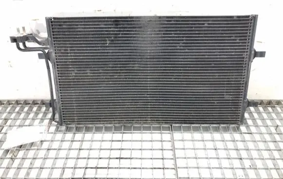 Volvo V50 Coolant radiator
